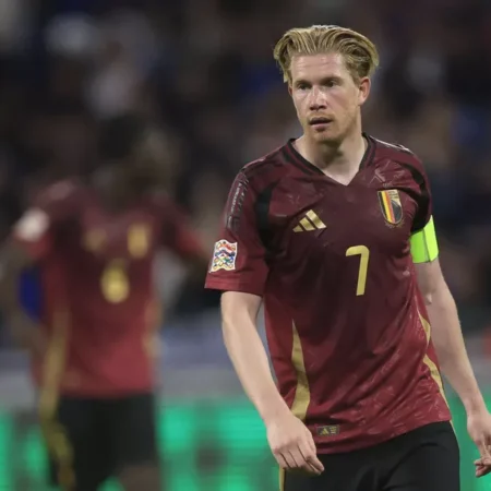 Kevin De Bruyne moitti joukkuetovereitaanBelgian kapteeni raivostui Kansojen liigan tappion jälkeen.