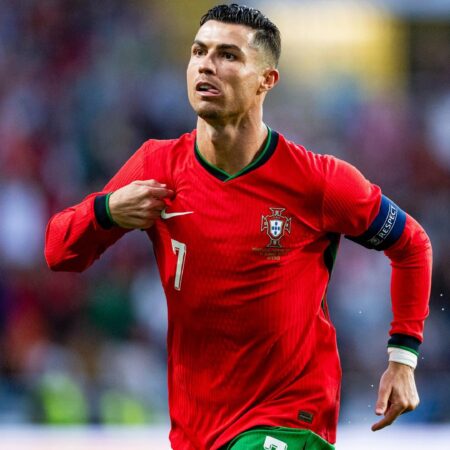 Cristiano Ronaldon tunteet nousivat pintaan – Historiallinen 900. maali